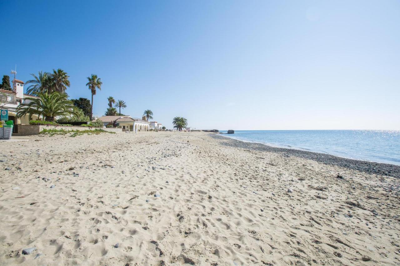 Mistral Seafront Up. Vistas Al Mar Apartment Mont-roig del Camp Exterior foto